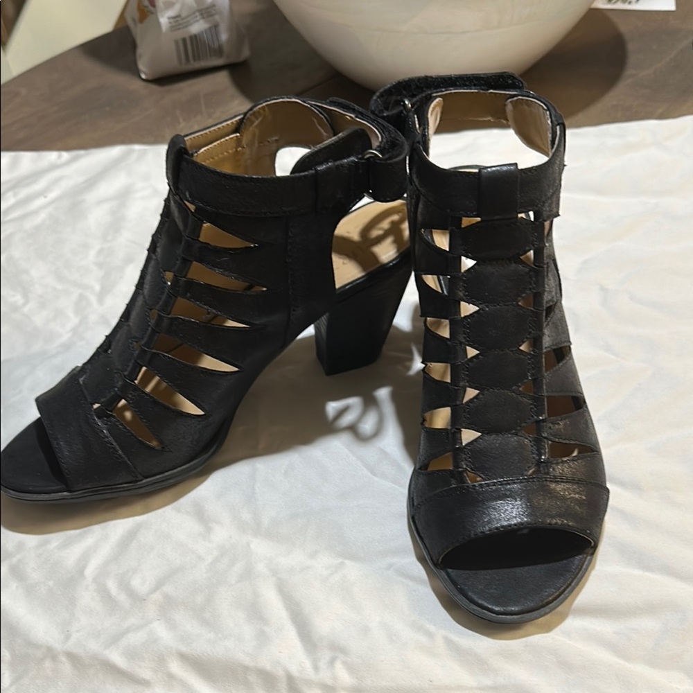 Roman Black Women's Heeled Sandals